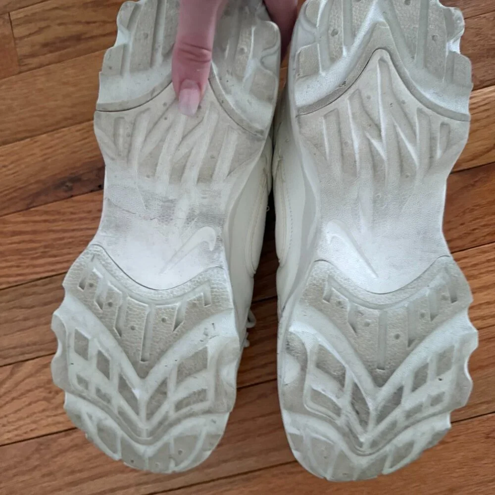 Nike Women's TC 7900 Size 12